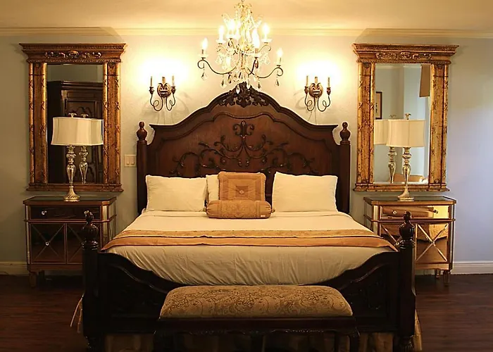 Inn New World Downtown 3*